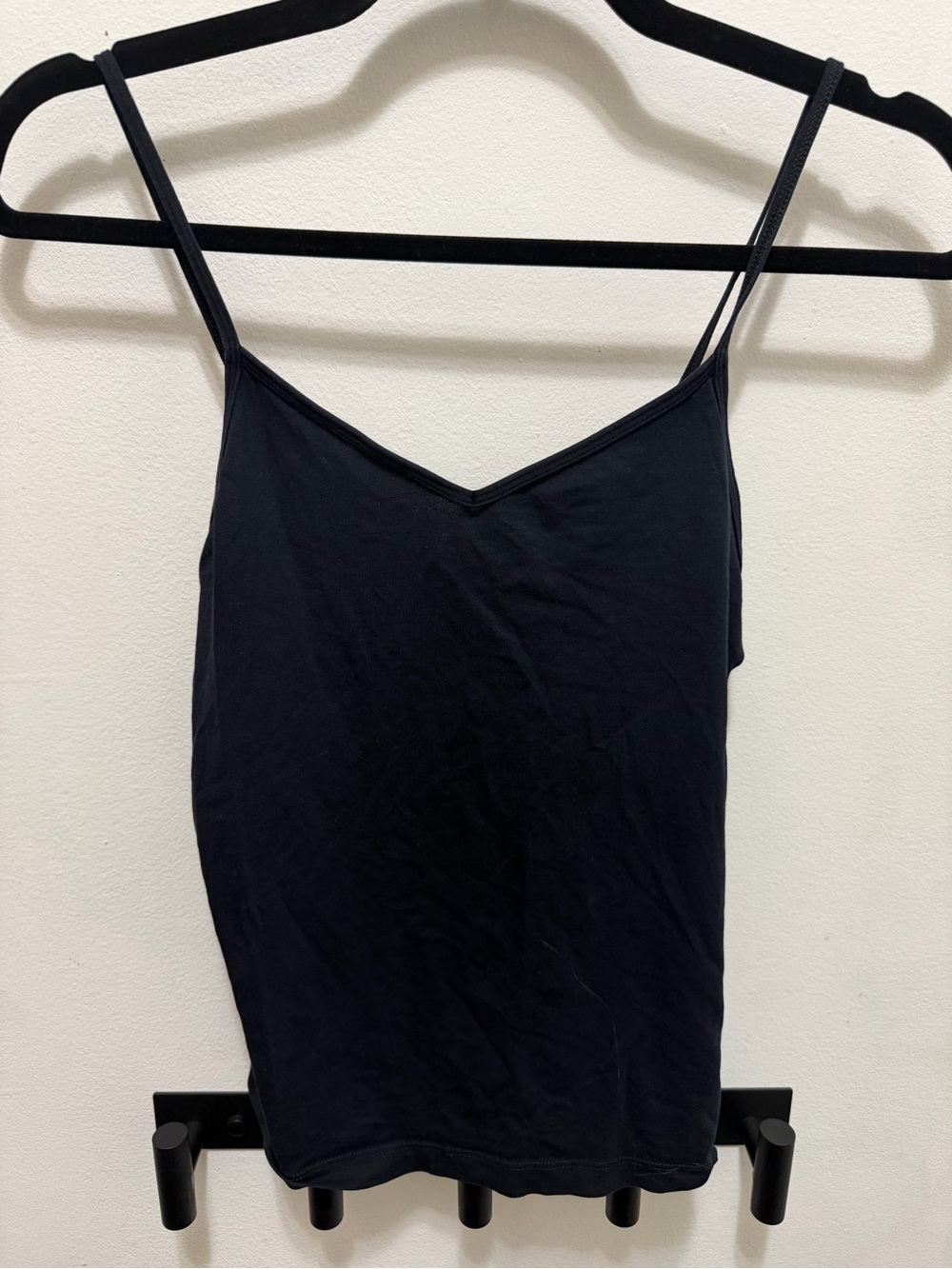 Forever 21 Black V-Neck Spaghetti Strap Camisole